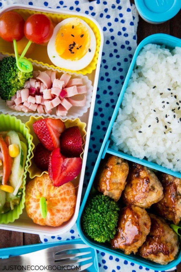 Chicken Meatball Bento 豆腐ハンバーグ弁当 • Just One Cookbook